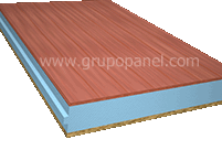 Panel de madera con nucleo de poliestireno extruido